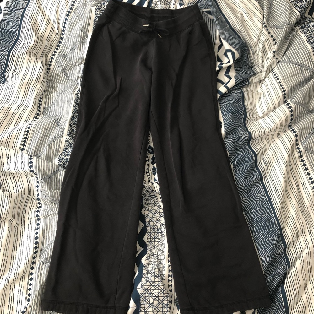 Straight leg Nike sweatpants